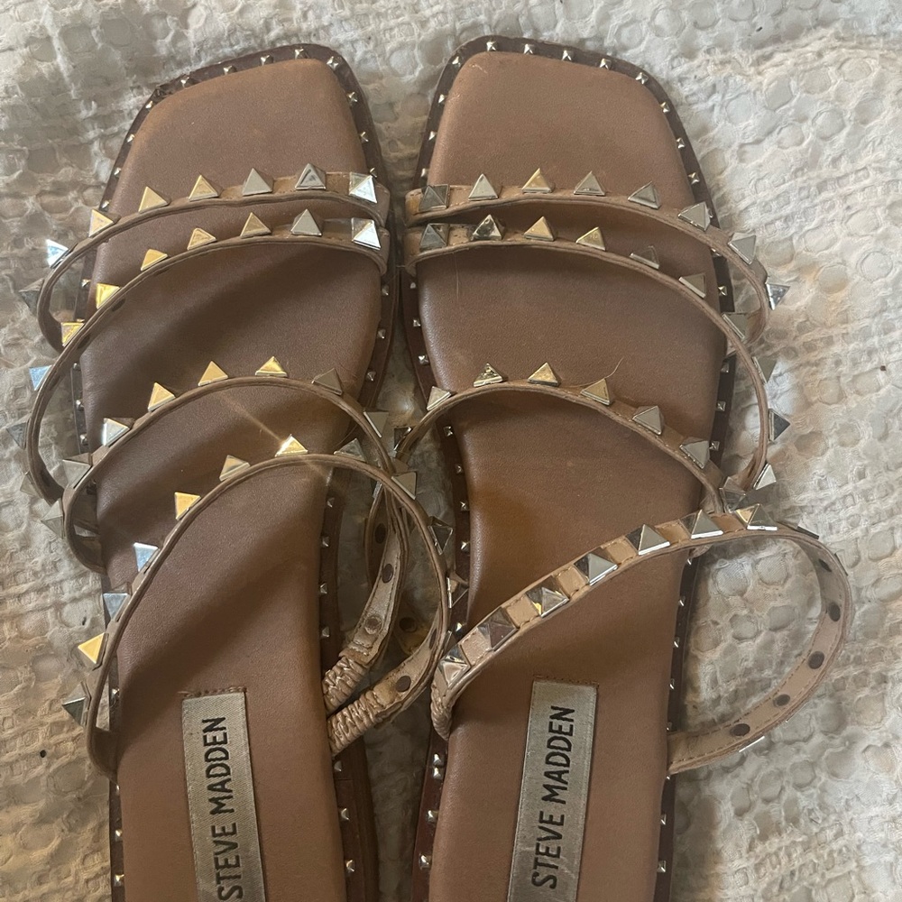 Steve Madden Brown Studded Sandals